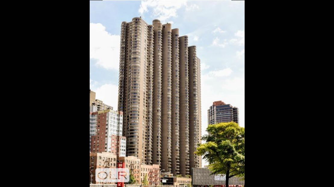 330 East 38th Street, 17E